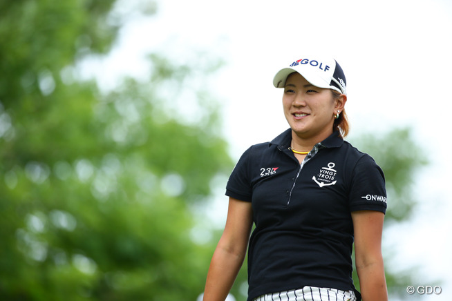 ＜速報＞成田美寿々が単独首位奪取！大山と大和が1打差を追う