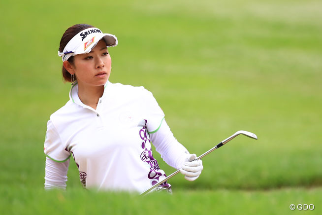 森田理香子は出遅れ ホステス連覇に早くも黄信号