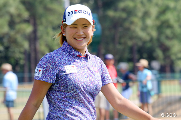 成田美寿々サイン入りゴルフキャップ 本間(HONMA) 千葉トヨタ　超希少 成田美寿々の最新クラブセッティング “契約フリー”の強みを