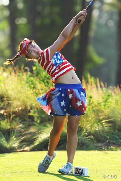 全米女子オープン初日を星条旗のウエアで迎えた11歳のルーシー・リー 2014年 全米女子オープン 初日 ルーシー・リー