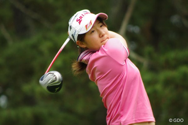 2014年 日本女子アマチュアゴルフ選手権競技 2日目 橋本千里 1日遅れの開幕となった今年の女子アマ。海外メジャー戻りの16歳・橋本千里が好発進！