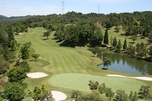 メイプルヒルズゴルフ倶楽部