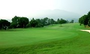 松山国際ゴルフ倶楽部