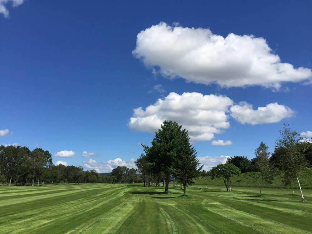 札内川ゴルフ場 画像2