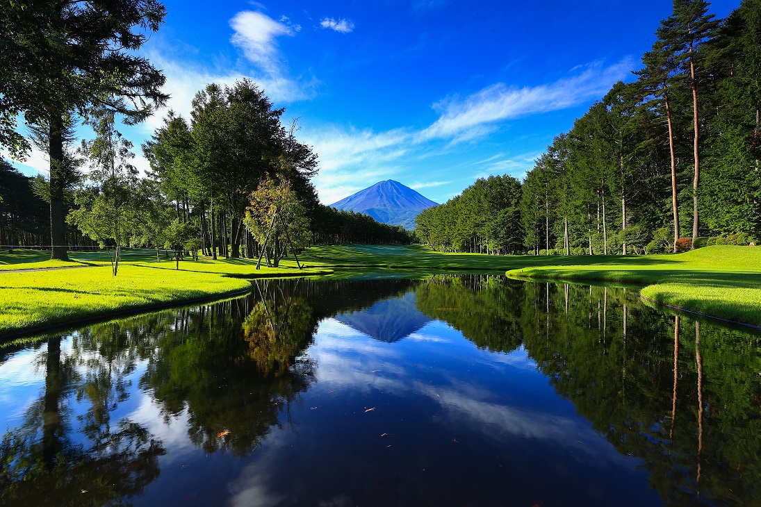 富士桜カントリー倶楽部を予約する｜GDOゴルフ場予約