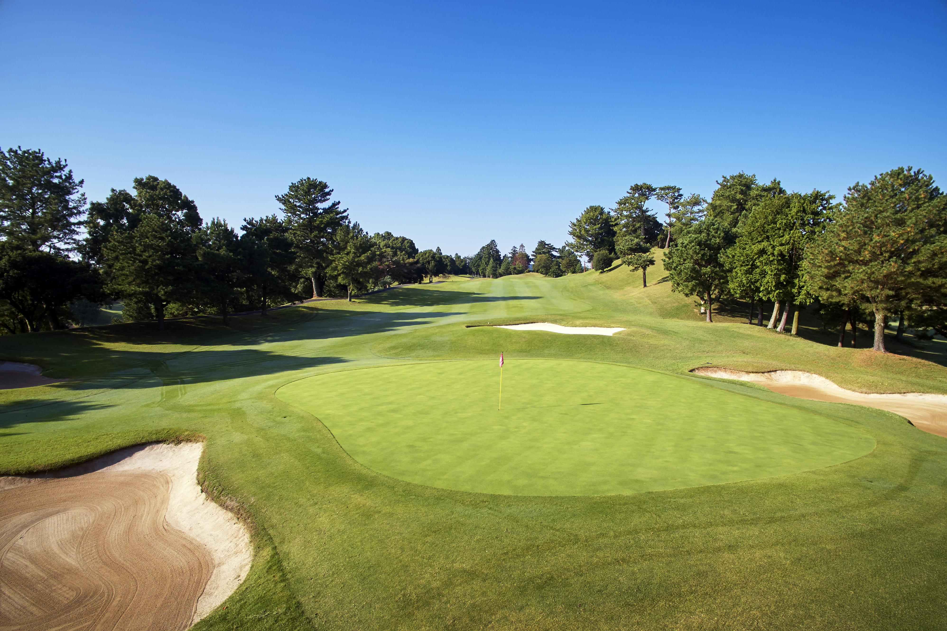 伊勢カントリークラブを予約する｜GDOゴルフ場予約