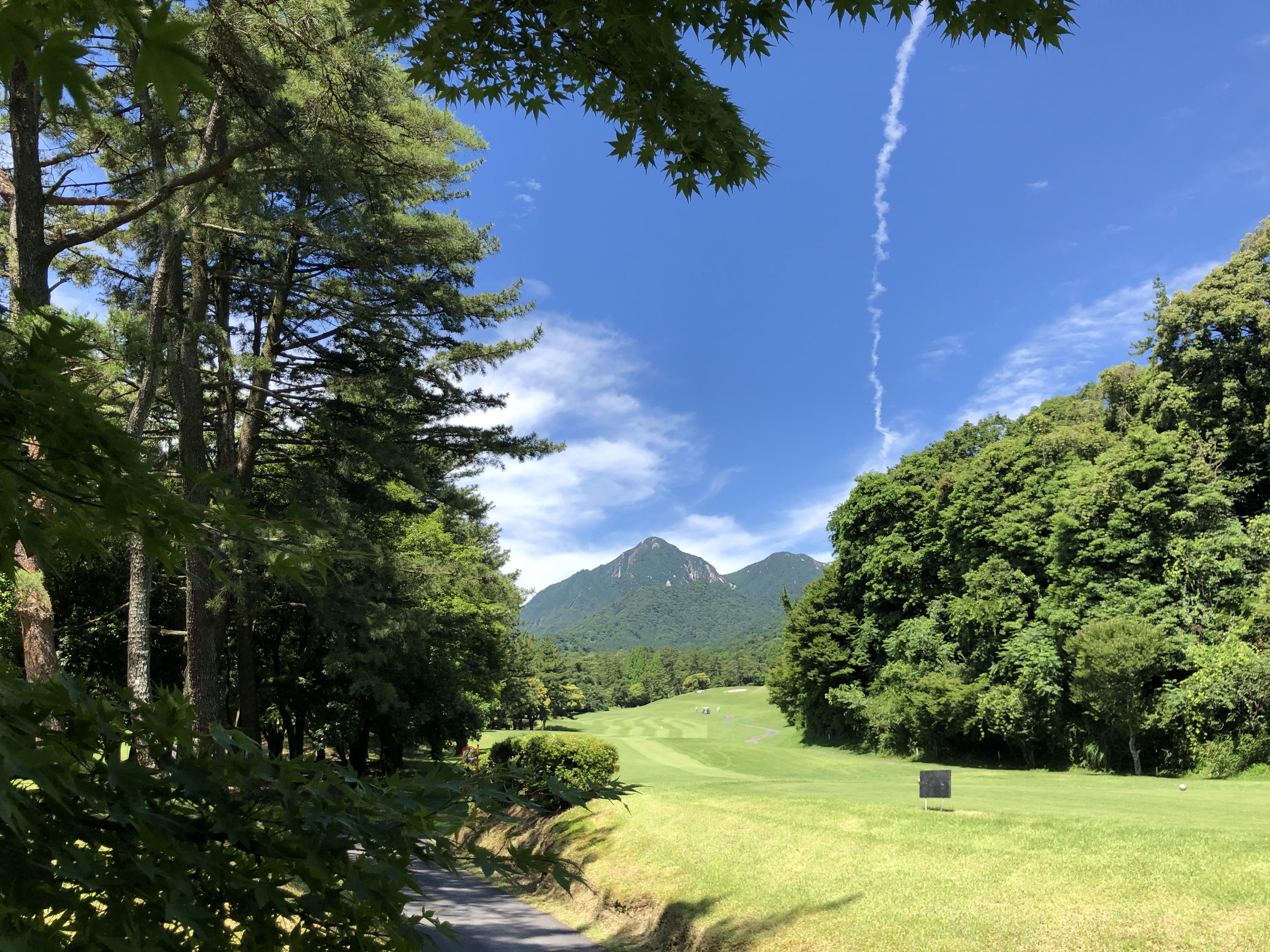 三重 カントリー クラブ
