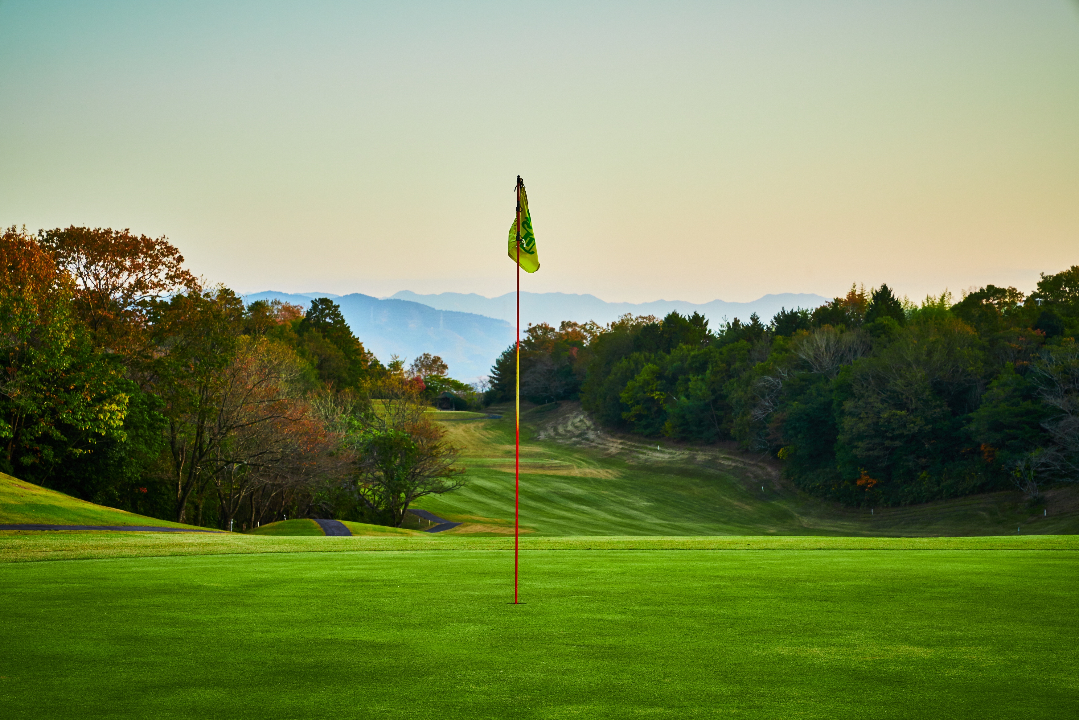 奈良カントリークラブを予約する｜GDOゴルフ場予約