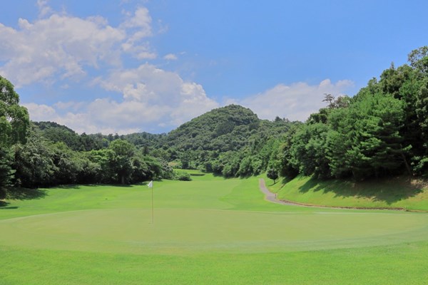 松山国際ゴルフ倶楽部 【PGM】（愛媛県）