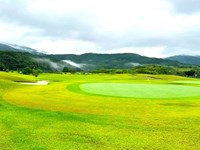 NINE STONE GOLF CLUB（旧天山北コース）