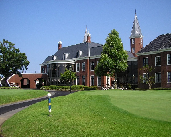 ハウステンボス カントリークラブ【アコーディア】